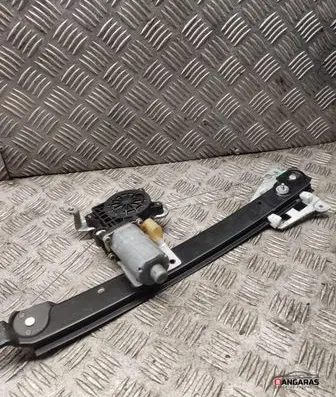 Volvo XC70 Rear door window regulator with motor 
