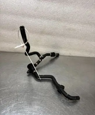 Volkswagen Transporter - Caravelle T6 Engine coolant pipe/hose