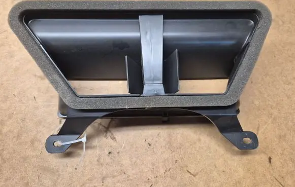 Volkswagen Tiguan Cabin air duct channel 5NB819063