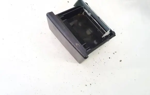 Toyota Avensis Verso Car ashtray 3741113050 374111-3050