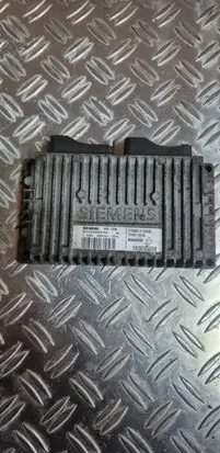 Renault Scenic I Gearbox control unit/module 7700111209 S105280015a 7700110261