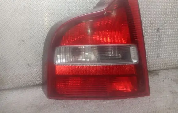 Volvo S80 Rear/tail lights 9154478