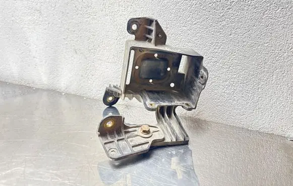 Opel Astra H ABS pump bracket 13214939