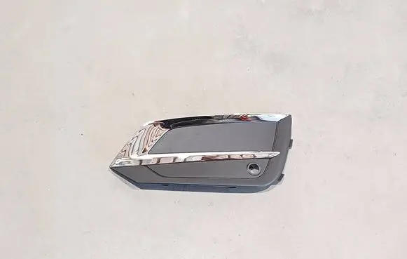 Front bumper lower grill