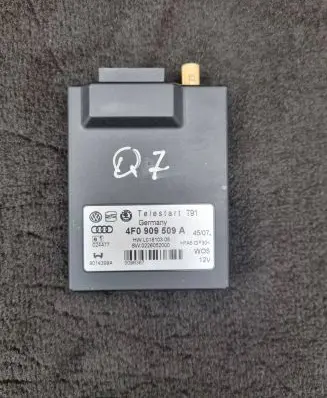 Audi Q7 4L Antenna control unit 4F0909509A