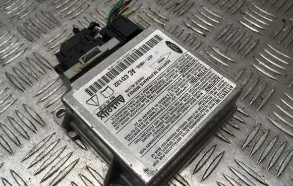 Ford Mondeo Mk III Airbag control unit/module 4S7T14B056AC 603951000 CD132