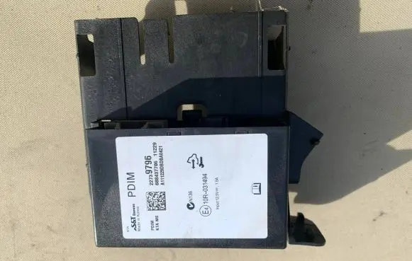 Opel Insignia A Bluetooth control unit module 22739796 10R031494