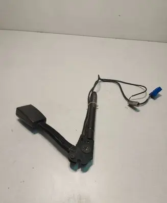 Mazda 3 I Front seatbelt buckle G5547A 030506