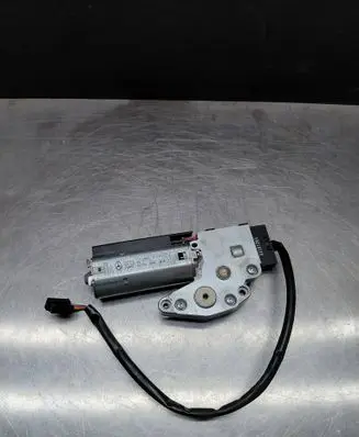 Mercedes-Benz CLK A208 C208 Sunroof motor/actuator 2088200042