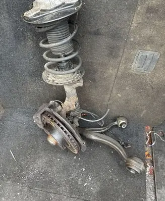 Mercedes-Benz E W212 Front wheel hub spindle knuckle