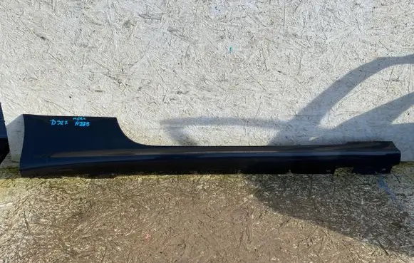 Mercedes-Benz E W238 Front sill (body part) A2386907402