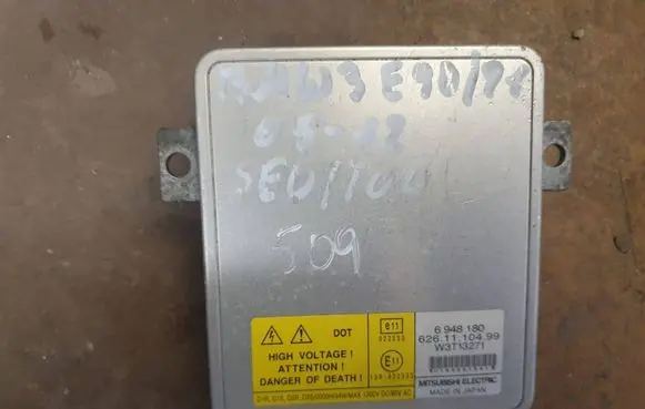 BMW 3 E90 E91 Xenon control unit/module 6948180
