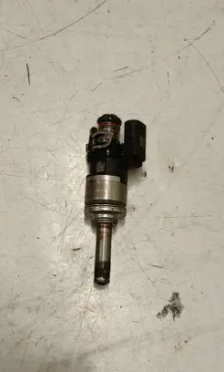 Ford Kuga III Fuel injector HX7G9F593BC