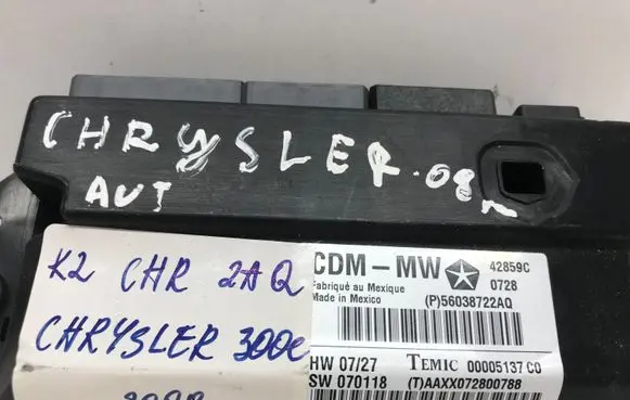 Chrysler 300 - 300C Door control unit/module 56038722AQ