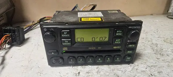 Toyota Avensis Verso Radio/CD/DVD/GPS head unit 8612044170 CQTT5370A 58813