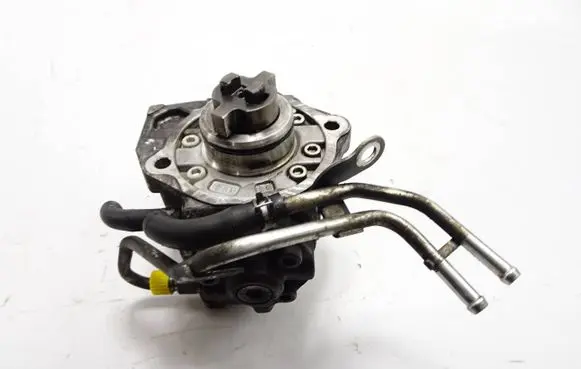 Mitsubishi Outlander Fuel injection high pressure pump 2940000993 1460A043 31403