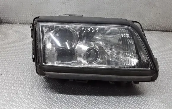 Audi A8 S8 D2 4D Headlight/headlamp 0301047274