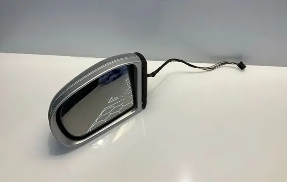 Mercedes-Benz C W203 Front door electric wing mirror