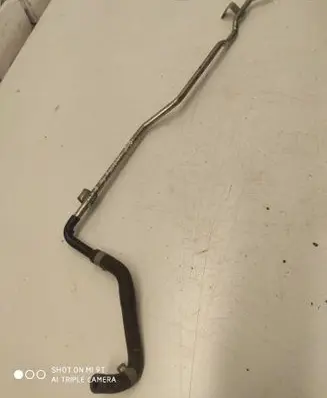 Gearbox oil cooler pipe/hose