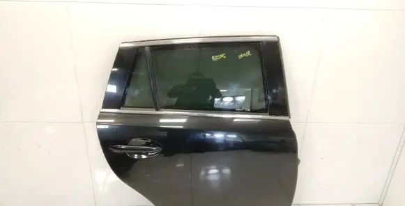 Mazda 6 Rear door