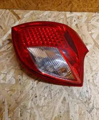 KIA Ceed Rear/tail lights 924021H0