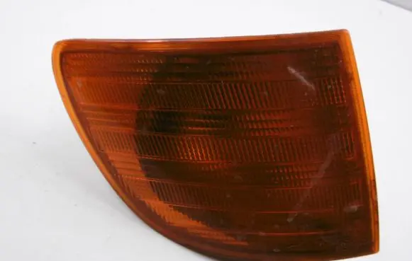 Mercedes-Benz Vito Viano W638 Front indicator light