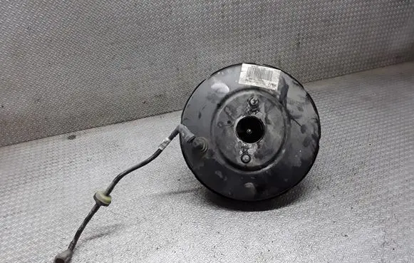 Peugeot 1007 Brake booster 9682338380