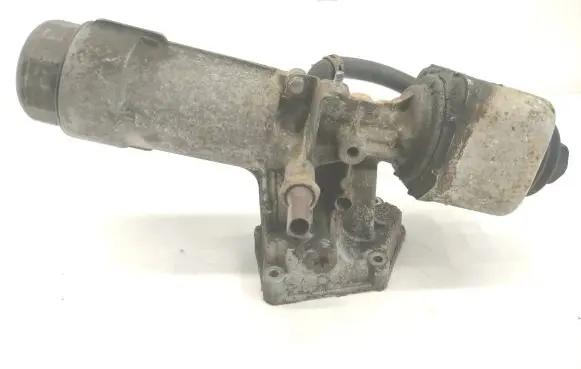Engine oil radiator