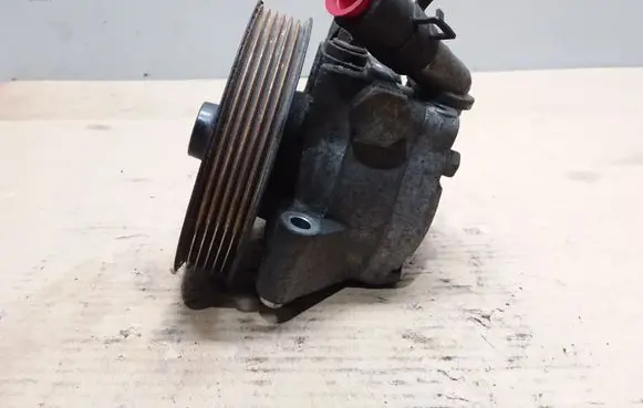 Ford Galaxy Power steering pump 6G913A696EF
