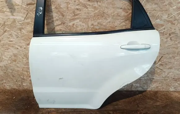SsangYong Korando Rear door