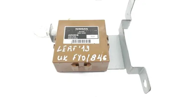 Nissan Leaf I (ZE0) Parking PDC control unit/module 15181110440