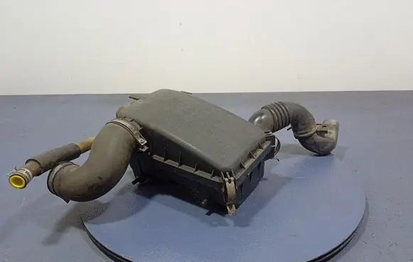 Suzuki Alto Air filter box 1370079GA0
