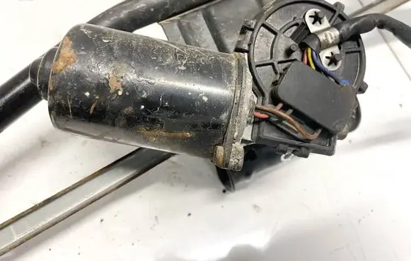 Hyundai Trajet Wiper motor