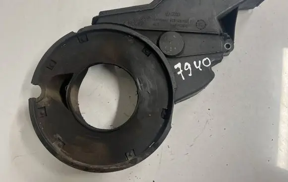 Volkswagen Golf III Timing belt guard (cover) 028109127j