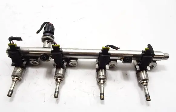 KIA Pro Cee'd II Fuel injectors set 41050012 G01C068C0117