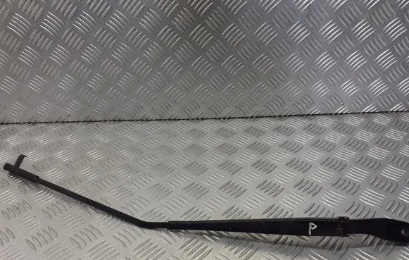 Mazda 3 I Front wiper blade arm 4BP4LD
