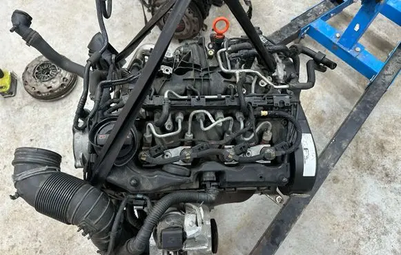 Skoda Superb B6 (3T) Engine