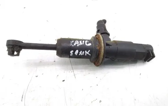 Renault Kangoo I Clutch master cylinder