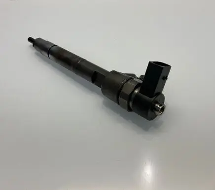 Mercedes-Benz E W211 Fuel injector A6480700187 6480700187