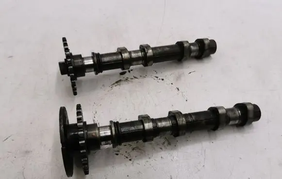 Subaru Forester SH Camshaft 