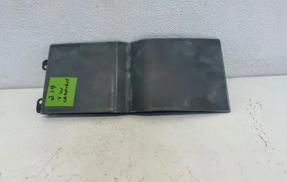 Volkswagen Multivan T6 Fuel tank cap trim 7E0858289 4921
