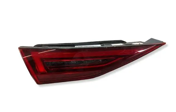 Audi A3 8Y Tailgate rear/tail lights 8Y0945307 0021352114