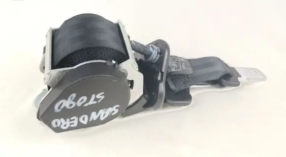 Middle seatbelt (rear)