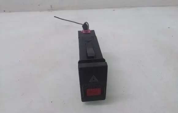Audi A4 S4 B5 8D Hazard light switch
