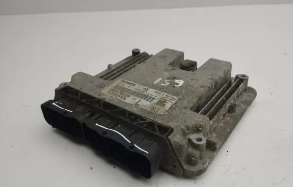 Toyota Yaris Engine control unit/module 896610DE80 0281017820