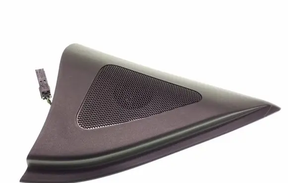 Hyundai Santa Fe Front door high frequency speaker 876512B010