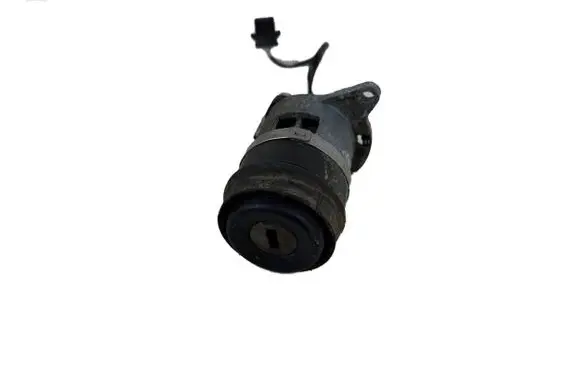 Audi A6 S6 C4 4A Tailgate exterior lock 