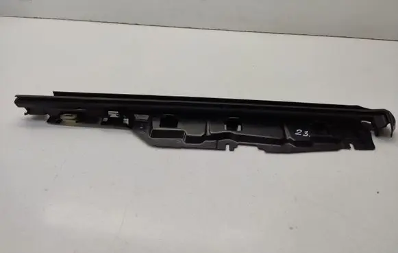 BMW M3 Rubber seal front coupe door window 