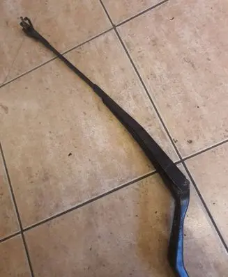Volkswagen Sharan Front wiper blade arm 7M3955410