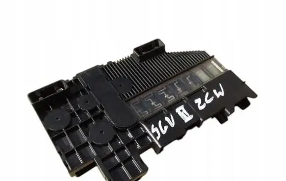 Suzuki Vitara (LY) Battery box tray 